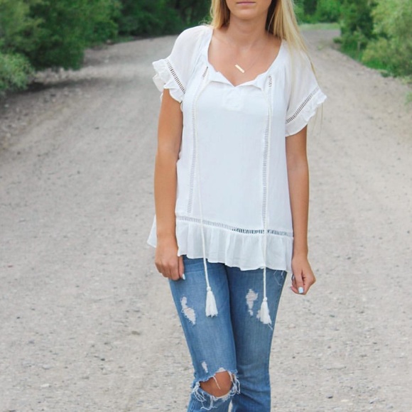 LAST ONE! White Ruffled Short Sleeved Top - Picture 3 of 3